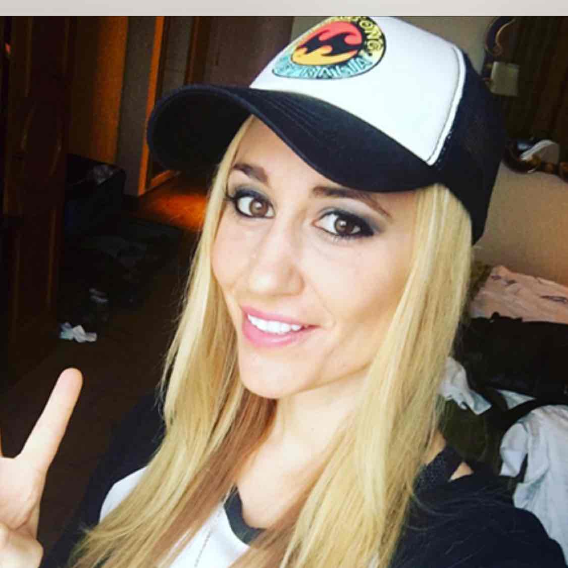 Cameo - Vanessa Rousso