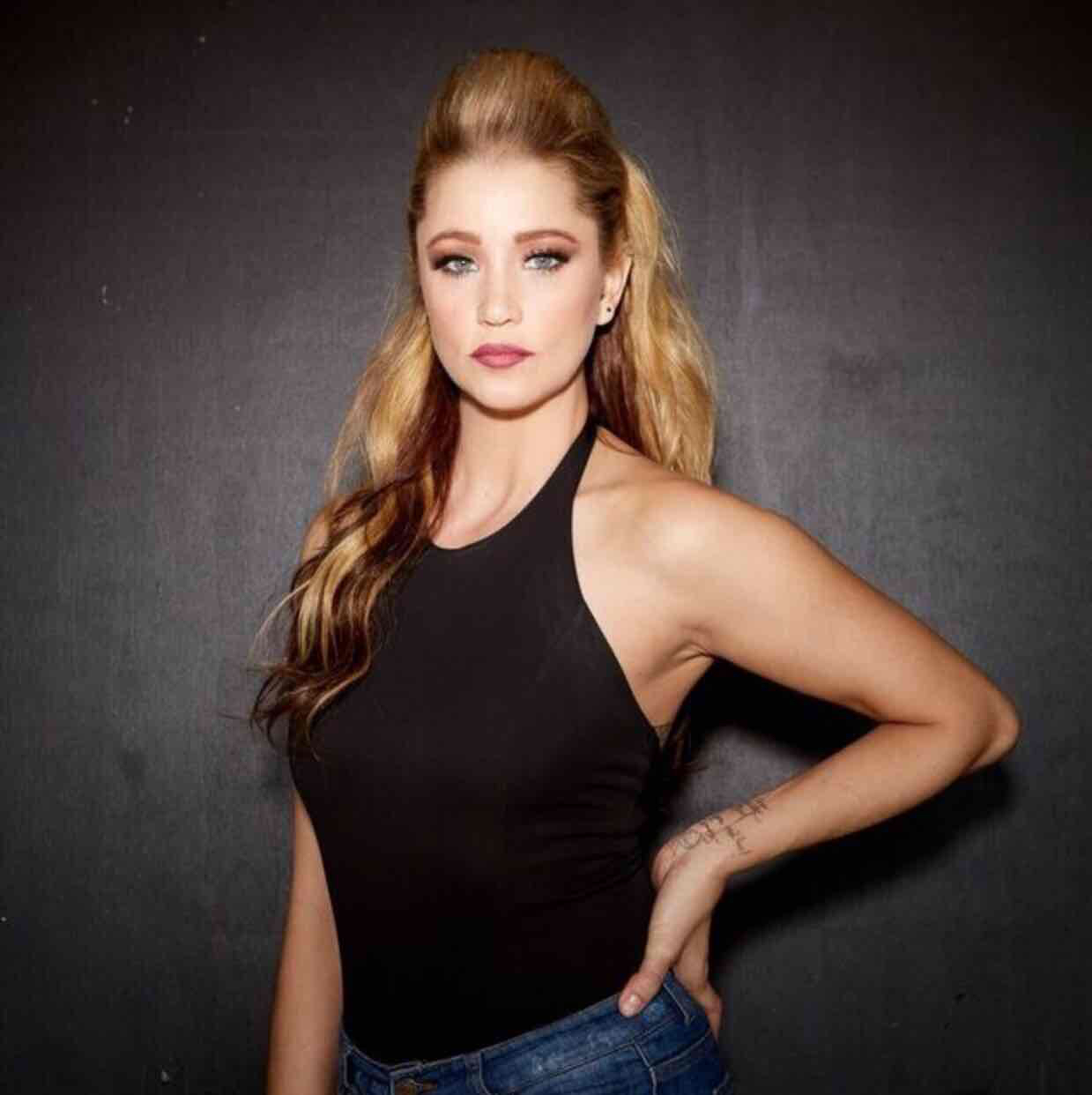 Avatar of Kristen Renton