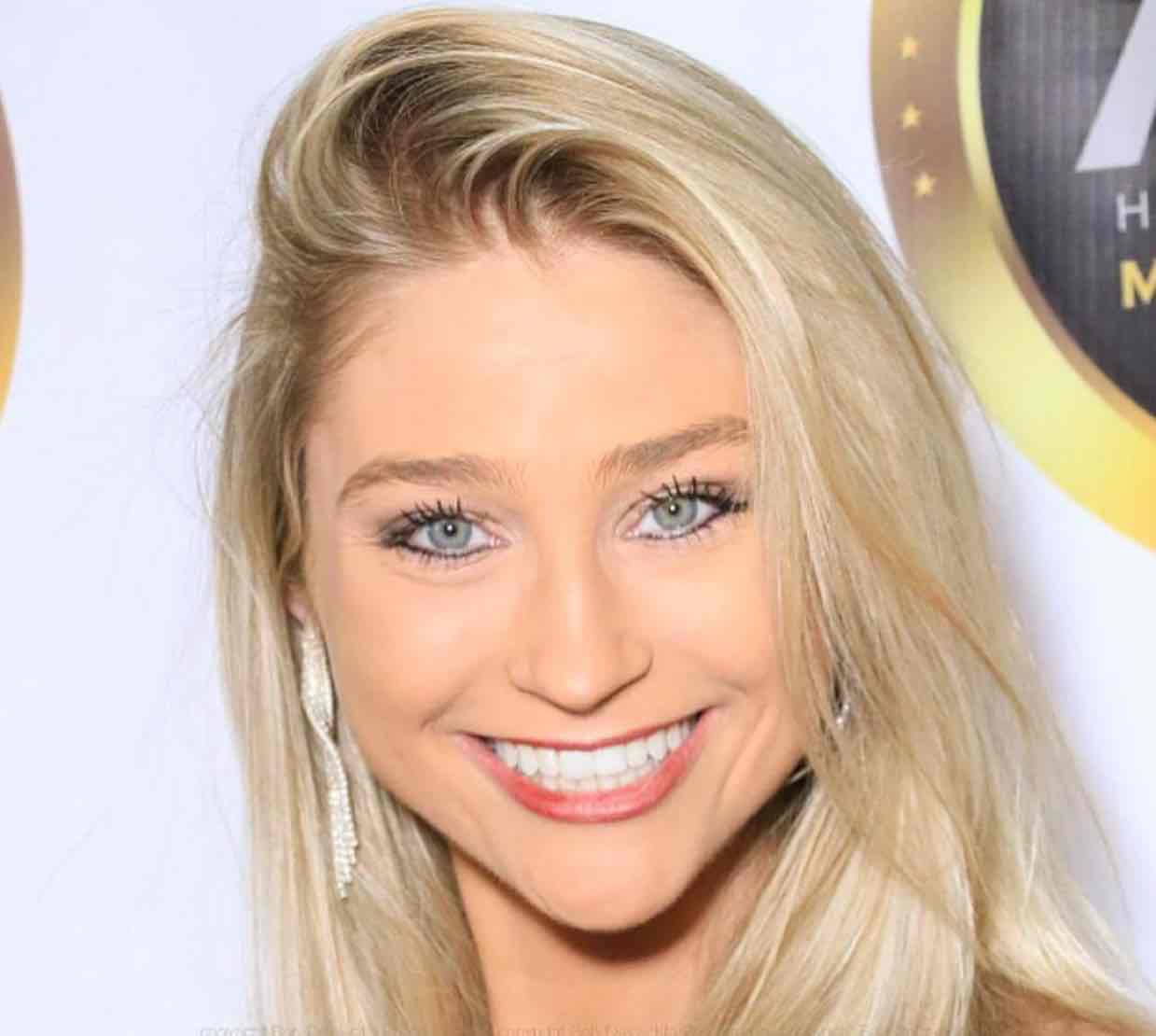 Cameo - Tiffany Ashton