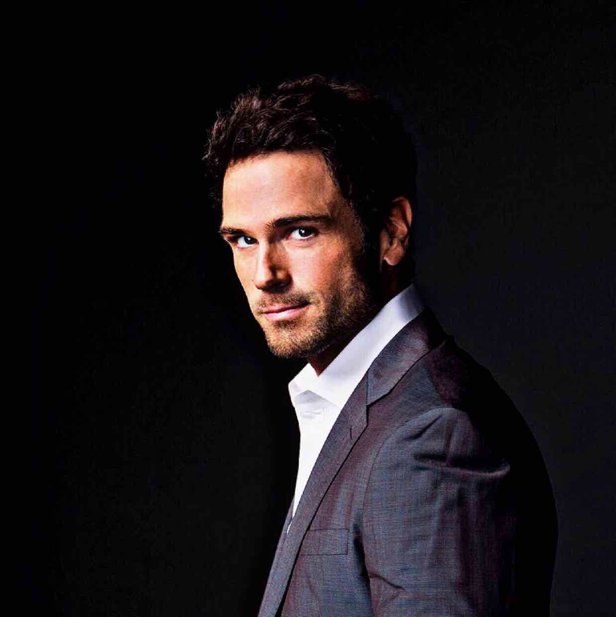 Cameo - Chuck Wicks