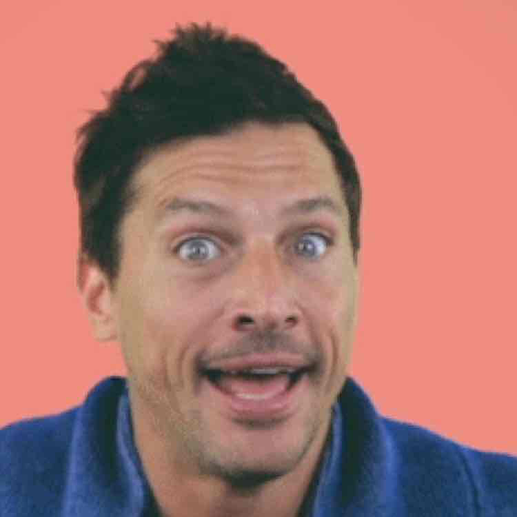 Avatar of Simon Rex