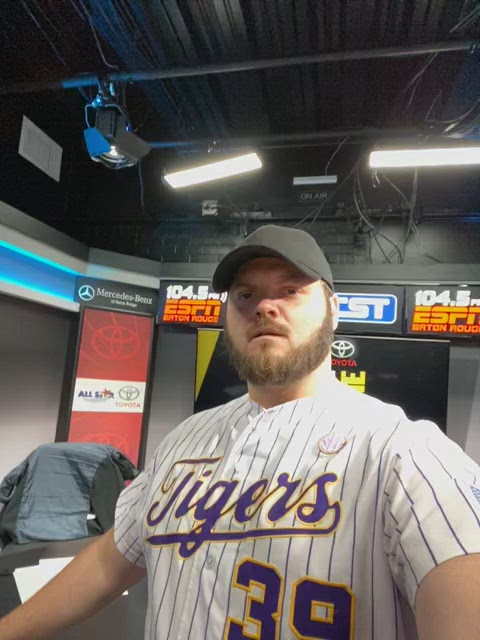 Lsu Christmas Break 2017 2022 Cameo - T-Bob Hebert