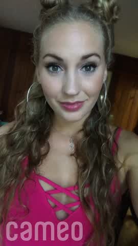 Cameo - Britni Nicol