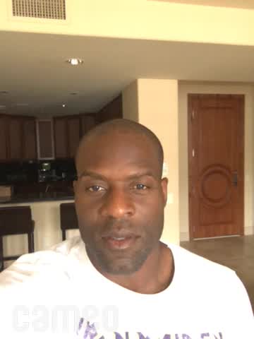 Video player preview of celebrity introduction